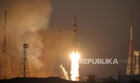 ISS ambil tindakan mengelak menghindar pecahan satelit hancur di uji coba.