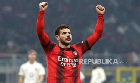 Bek AC Milan Theo Hernandez.