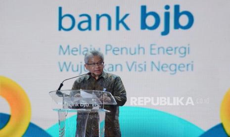 Dirut Bank BJB Yuddy Renaldi. Bank Bjb dan Dirut Bank Bjb sama-sama meraih beberapa penghargaan prestisius di 2021