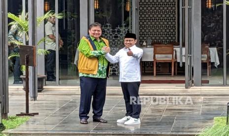 Ketua Umum Partai Golkar, Airlangga Hartarto menggelar pertemuan dengan Ketua Umum Partai Kebangkitan Bangsa (PKB), Abdul Muhaimin Iskandar di Kompleks Gelora Bung Karno (GBK), Jakarta, Rabu (3/5).