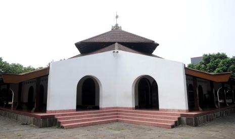 Masjid Said Naum di Tanah Abang, Jakarta.