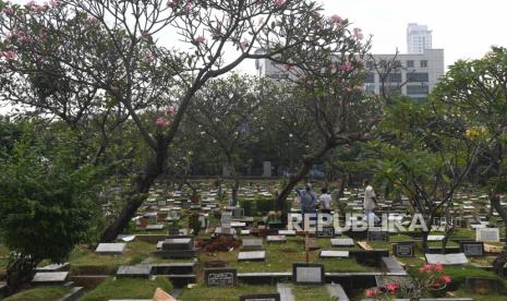 Tubuh manusia tidak bisa merespons orang hidup saat sakaratul maut. Ilustrasi sakaratul maut 