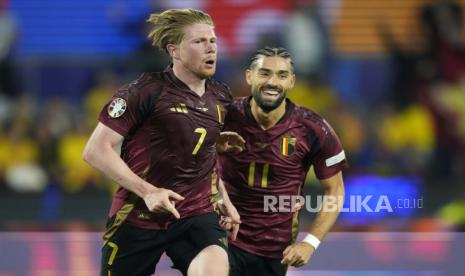 Gelandang Belgia Kevin de Bruyne (kiri). Penain itu mencetak gol dalam laga melawan Israel di lanjutan UEFA Nations League pada Jumat (6/9/2024).