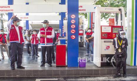 Libur Idul Adha berakhir, PT Pertamina (Persero) melalui Marketing Operation Region (MOR) III tetap meningkatkan pelayanannya di SPBU. Terutama SPBU yang terletak di Rest Area Ruas Tol sejak meningkatnya intensitas kendaraan.