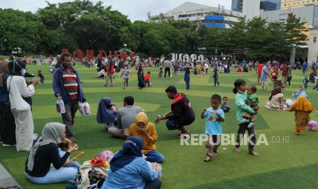 Ketua Bidang Perubahan Perilaku Satuan Tugas (Satgas) Penanganan Covid-19 Sonny Harry B Harmadi mengungkap kepatuhan masyarakat terhadap protokol kesehatan (prokes) selama Februari 2022 meningkat. (ilustrasi).