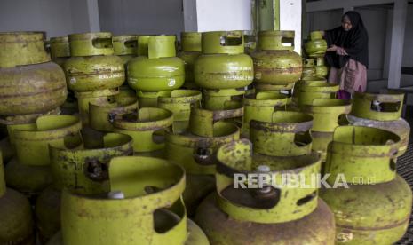 PT Pertamina (Persero) telah meminta penambahan kuota gas bersubsidi LPG 3 kg sebanyak 190 ribu metrik ton (MT) untuk alokasi tahun ini. (ilustrasi)