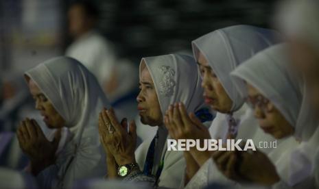 Ikhtiar Spiritual Menjaga Kesalehan Keluarga