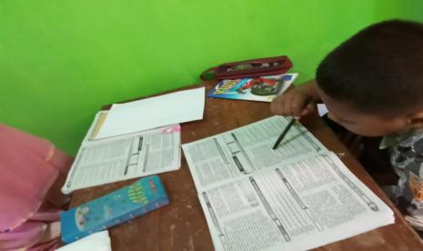 Bimbingan Belajar untuk Siswa Sekolah Dasar dalam Kondisi Pandemi Covid-19