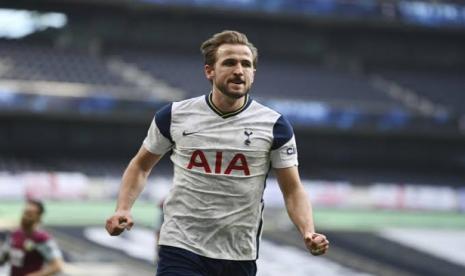 Harry Kane Tidak Pasti Bertahan di Spurs, Duo Manchester Siap Bajak