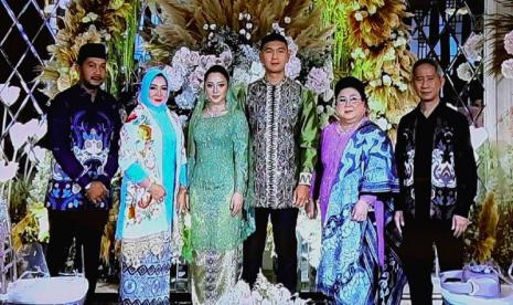 Momen lamaran Nikita Willy dengan Indra Priawan