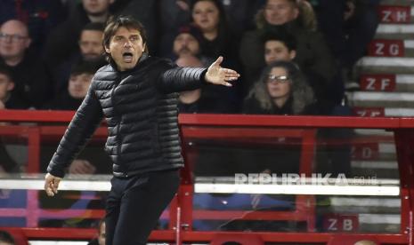 Antonio Conte sepakat untuk meletakkan jabatannya sebagai pelatih Tottenham Hotspur dengan kesepakatan bersama, Senin (27/3/2023). 