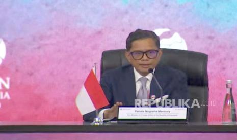 Wakil Menteri Luar Negeri Pahala Mansury menjelaskan potensi kerja sama proyek yang akan dilakukan negara negara ASEAN, Selasa (5/9/2023).