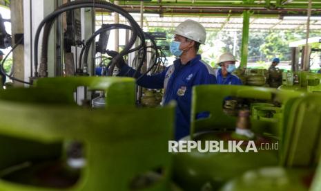 Heboh Kebakaran di SPBE Cimuning Bekasi, 12 Orang Alami Luka Bakar Par