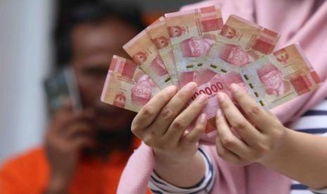 Simak Kriteria Penerima Bansos Tunai Rp 600.000