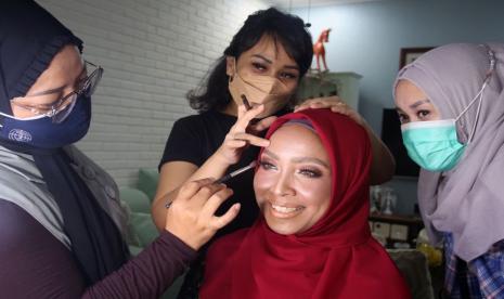 Lima Langkah Make up Simpel, Cocok untuk Sehari-hari