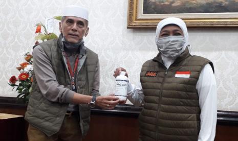 Habib Solo Sumbang Probiotik, Berharap Khofifah-Risma Rukun