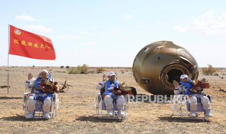 China Space Transportation sedang mengembangkan pariwisata luar angkasa. Ilustrasi.