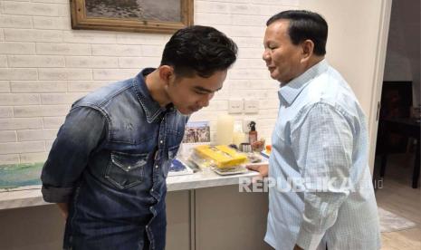 Pasangan capres-cawapres pemenang Pilpres 2024, Prabowo Subianto-Gibran Rakabuming Raka bertemu di sebuah tempat di Jakarta Selatan, Jumat (22/3/2024) petang.