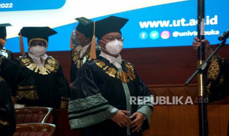 Rektor Universitas Terbuka (UT) Prof Ojat Darojat.