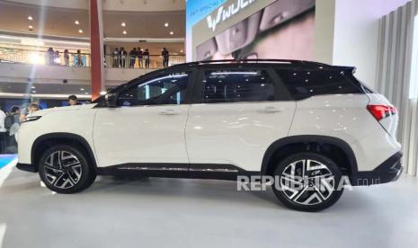 Peluncuran Wuling New Almaz RS di The Forum Mall Kelapa Gading 3, Kamis (5/10/2023). 