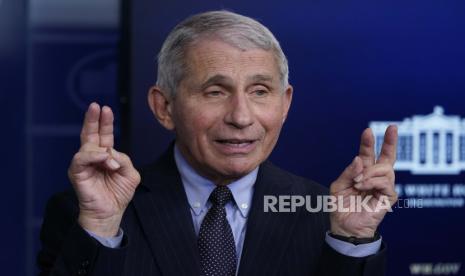  Anthony Fauci, direktur National Institute of Allergy and Infectious Diseases, berbicara dengan wartawan di Ruang Pengarahan Pers James Brady di Gedung Putih, Kamis, 21 Januari 2021, di Washington.