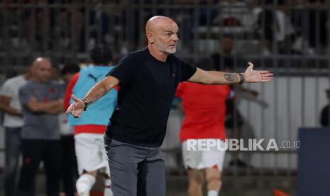 Pelatih AC Milan, Stefano Pioli.