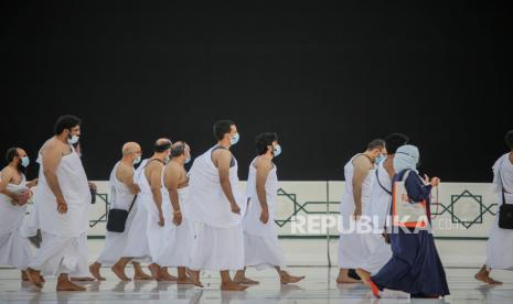 Amphuri hasil Munaslub Batu menyiapkan langkah sambut pembukaan umroh. Ilustrasi umroh masa pandemi Covid-19.