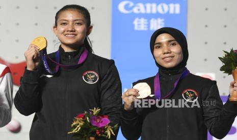 Atlet panjat tebing Rajiah Salsabillah (kanan) lolos ke Olimpiade Paris. 