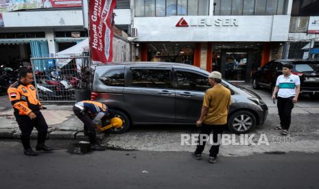 Pemkot Depok Segera Razia Parkir Liar di Trotoar Margonda