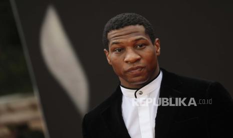 Aktor Jonathan Majors akan berperan sebagai Kang di Avengers: Kang Dynasty.  