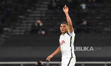 Pemain Tottenham Hotspur Carlos Vinicius.