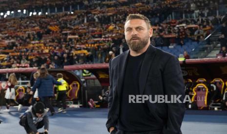 Roma coach Daniele De Rossi. 