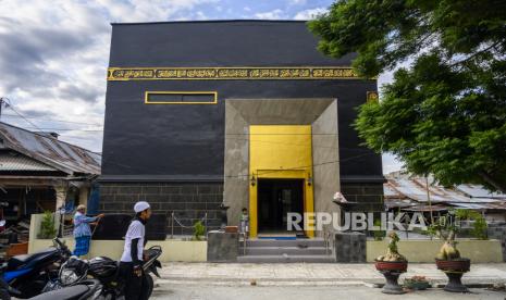 Muhammadiyah Berharap Masjid Jadi Pusat Bantuan Sosial. Kompleks Masjid Baiturrahim yang berarsitektur Kabah di Palu, Sulawesi Tengah.