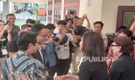 Bakal calon presiden (bacapres) Anies Baswedan tiba di Grha Sabha Pramana (GSP) UGM, Selasa (19/9/2023). 