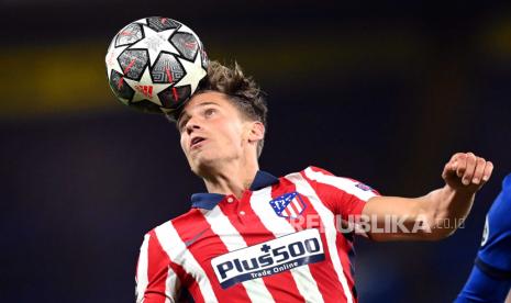  Marcos Llorente sukses mencetak gol kemenangan 1-0, saat Atletico Madrid berhadapan dengan Elche, Sabtu (1/5).