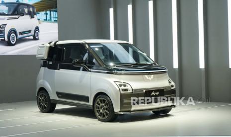 Wuling Motors (Wuling) memamerkan dua special display unit kendaraan listrik pertamanya di Indonesia, Air ev dengan kreasi personalisasi di pameran otomotif tahunan Indonesia International Motor Show (IIMS) 2023.  Pemerintah akan memberikan subsidi pembelian kendaraan listrik pada tahun ini.