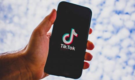 Induk Usaha TikTok Janji Mau IPO di Amerika, Asalkan ..... (FOTO: Unsplash/Kon Karampelas)