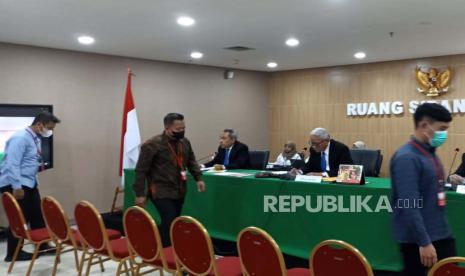 Suasana sidang etik kasus pungli rutan KPK yang digelar oleh Dewan Pengawas KPK. KPK menggali informasi dari dua pegawai pengamanan soal kasus pungli di rutan.