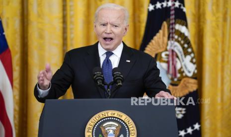 Presiden Joe Biden berbicara sebelum menandatangani Undang-Undang Kejahatan Kebencian COVID-19, di Ruang Timur Gedung Putih, Kamis, 20 Mei 2021, di Washington.