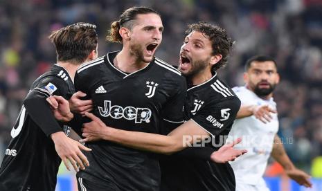 Juventus resmi mengumumkan perpanjangan kontrak Adrien Rabiot selama semusim.