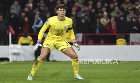  Kiper Chelsea Kepa Arrizabalaga. The Blues harus mengejar defisit dua gol untuk membuka peluang lolos ke semifinal. Chelsea akan menjamu Madrid, di Stadion Stamford Bridge, Rabu (19/4/2023) dini hari WIB. 