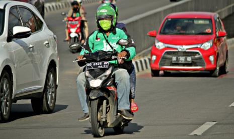 Ojol Bisa Angkut Penumpang Lagi, dengan Syarat . . . .. (FOTO: Arnas Padda)