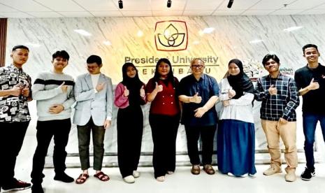 Resmi Dibuka, 8 Siswa Berprestasi Raih Beasiswa Merdeka PSDKU President University Kampus Pekanbaru Riau