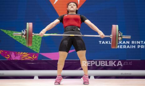 Lifter Indonesia Alfiah R Tsabitha