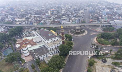 Palembang, Sumatera Selatan. Wakil Gubernur Sumatera Selatan Mawardi Yahya mengajak semua pihak dan lapisan masyarakat mempertahankan kondisi tanpa konflik (zero konflik) di provinsi dengan 17 kabupaten dan kota itu.