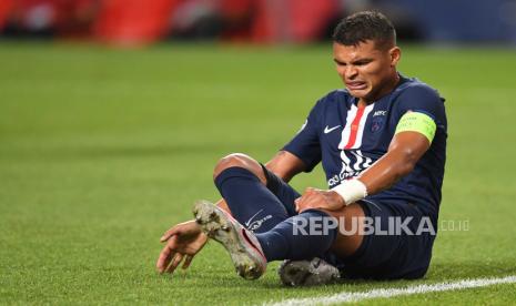  Thiago Silva dari PSG saat tampil di final Liga Champions UEFA antara Paris Saint-Germain dan Bayern Munich di Lisbon, Portugal, 23 Agustus 2020.