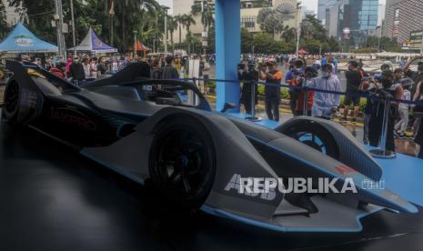 Ilustrasi. Menjelang gelaran balapan Formula E, penyelenggara mengimbau masyarakat untuk mewaspadai situs palsu penjualan tiket Formula E. 