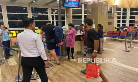 Kepolisian Resor Kawasan Bandara Ngurah Rai mengungkap kronologi seorang bule wanita asal Ukraina berinisial GI (33 tahun) yang mencuri tiga buah koper milik penumpang/ilustrasi