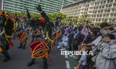 Kirab Kadet Unhan dan Delegasi Mancanegara Jadi Daya Tarik H