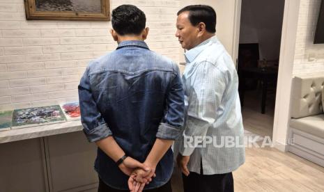 Pasangan capres-cawapres pemenang Pilpres 2024, Prabowo Subianto-Gibran Rakabuming Raka bertemu di sebuah tempat di Jakarta Selatan, Jumat (22/3/2024) petang.